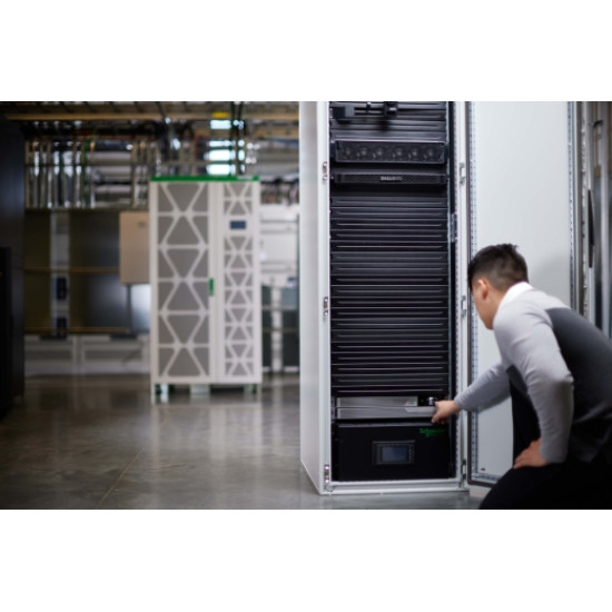 APC Smart-UPS Ultra On-Line Li-Ion SRTL5KRM2UI, 5KW, 2U Rack/Tower, 6x C13 & 4x C19, NMC APC Smart-UPS Ultra On-Line Li-Ion SRTL5KRM2UI, 5KW, 2U Rack/Tower, 6x C13 & 4x C19, NMC