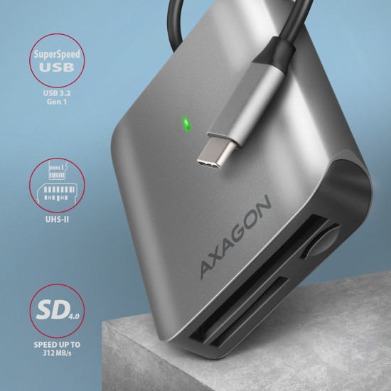 Aluminum high-speed USB-C 3.2 Gen 1 memory card reader. 3 slots, UHS-II. Aluminum high-speed USB-C 3.2 Gen 1 memory card reader. 3 slots, UHS-II.
