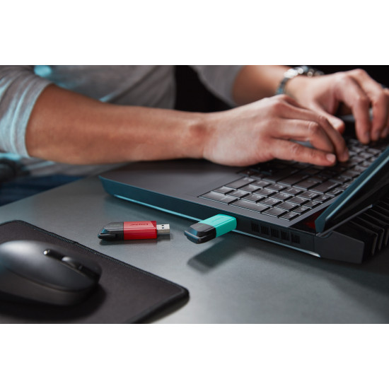 Kingston Technology DataTraveler 128GB USB3.2 Gen1 Exodia M (Black + Red) Kingston Technology DataTraveler 128GB USB3.2 Gen1 Exodia M (Black + Red)
