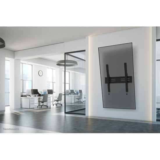 Neomounts WL35S-950BL19 Heavy duty wall mount 55-110" - tiltable - lockable - landscape and portrait