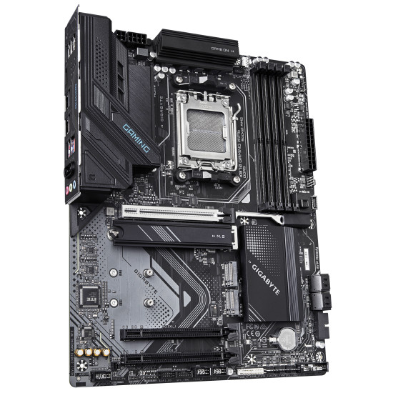 GIGABYTE X870 GAMING WIFI6 Motherboard - Supports AMD Ryzen 9000 CPUs, 8+2+2 phases VRM, up to 8000MHz DDR5 (OC), 1xPCIe 5.0 + 2xPCIe 4.0, Wi-Fi 6, 2.5GbE LAN, USB 4 GIGABYTE X870 GAMING WIFI6 Motherboard - Supports AMD Ryzen 9000 CPUs, 8+2+2 phases VRM, up to 8000MHz DDR5 (OC), 1xPCIe 5.0 + 2xPCIe 4.0, Wi-Fi 6, 2.5GbE LAN, USB 4
