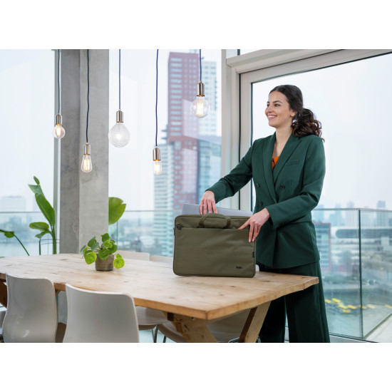 Trust Bologna 40.6 cm (16") Briefcase Green Trust Bologna 40.6 cm (16") Briefcase Green