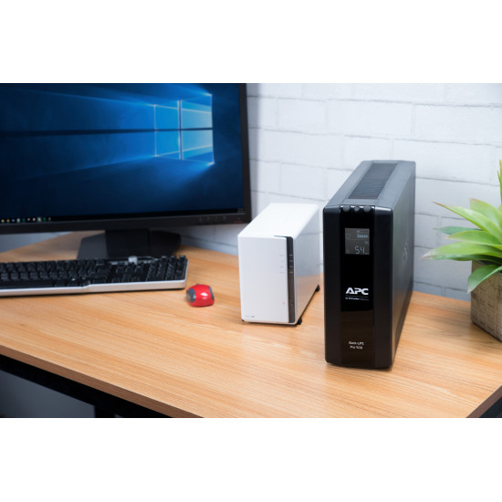 APC Back-UPS PRO BR900MI - 6x C13 output, USB, 900VA APC Back-UPS PRO BR900MI - 6x C13 output, USB, 900VA