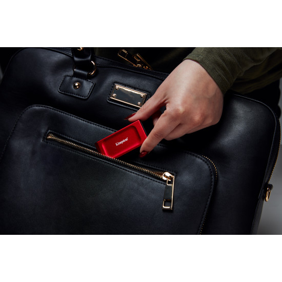 Kingston SSD 2TB XS1000 Red External USB 3.2 Gen 2 Portable Solid State Drive Kingston SSD 2TB XS1000 Red External USB 3.2 Gen 2 Portable Solid State Drive