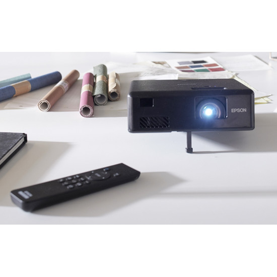 Epson EF-11 data projector Short throw projector 1000 ANSI lumens 3LCD 1080p (1920x1080) Black