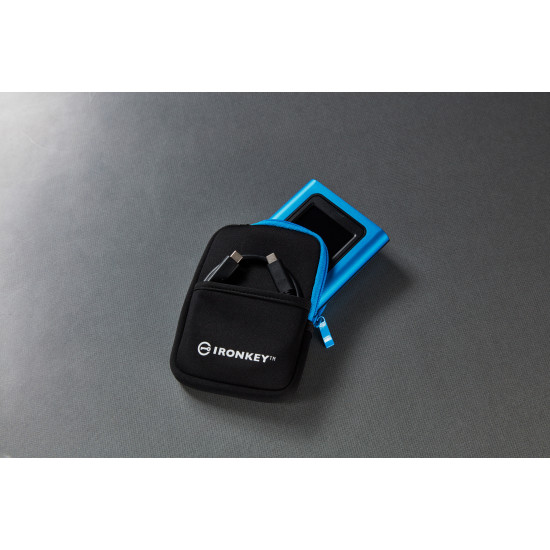 External SSD|KINGSTON|IronKey Vault Privacy 80|960GB|USB 3.2|Write speed 250 MBytes/sec|Read speed 250 MBytes/sec|IKVP80ES/960G