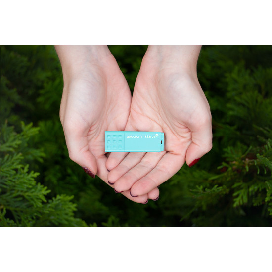 Goodram UME3 USB flash drive 32 GB USB Type-A 3.2 Gen 1 (3.1 Gen 1) Turquoise Goodram UME3 USB flash drive 32 GB USB Type-A 3.2 Gen 1 (3.1 Gen 1) Turquoise