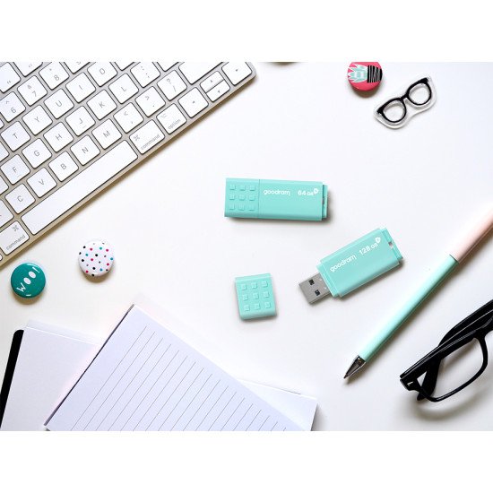 Goodram UME3 USB flash drive 32 GB USB Type-A 3.2 Gen 1 (3.1 Gen 1) Turquoise Goodram UME3 USB flash drive 32 GB USB Type-A 3.2 Gen 1 (3.1 Gen 1) Turquoise