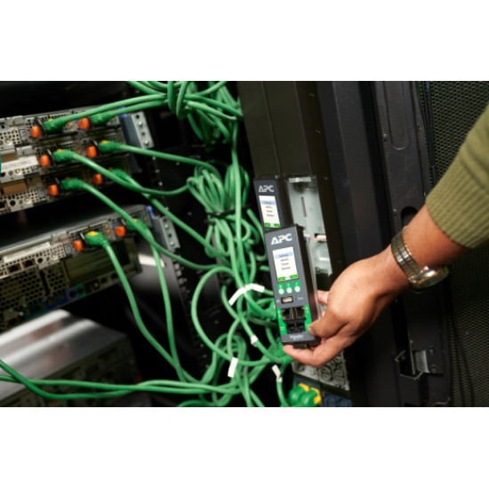 NetShelter Rack PDU Advanced, Metered, 3Phase, 11kW 400V 16A or 11.5kW 415V 20A, 42 Outlets, IEC309 NetShelter Rack PDU Advanced, Metered, 3Phase, 11kW 400V 16A or 11.5kW 415V 20A, 42 Outlets, IEC309