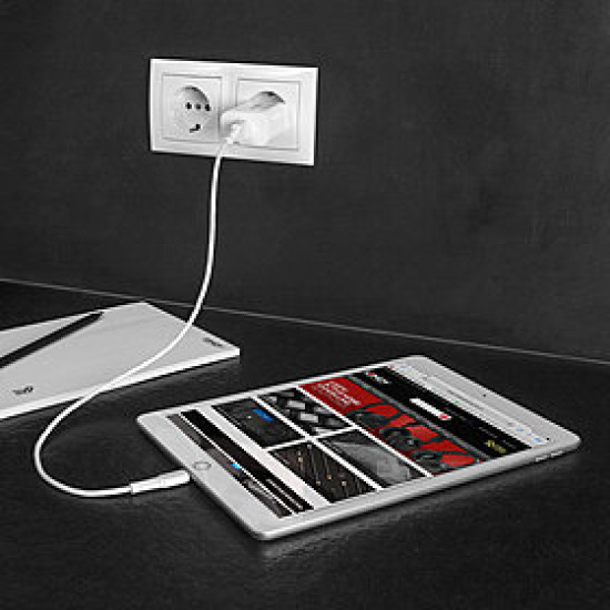 Lindy 73412 mobile device charger Smartphone, Tablet White AC Fast charging Indoor, Outdoor Lindy 73412 mobile device charger Smartphone, Tablet White AC Fast charging Indoor, Outdoor