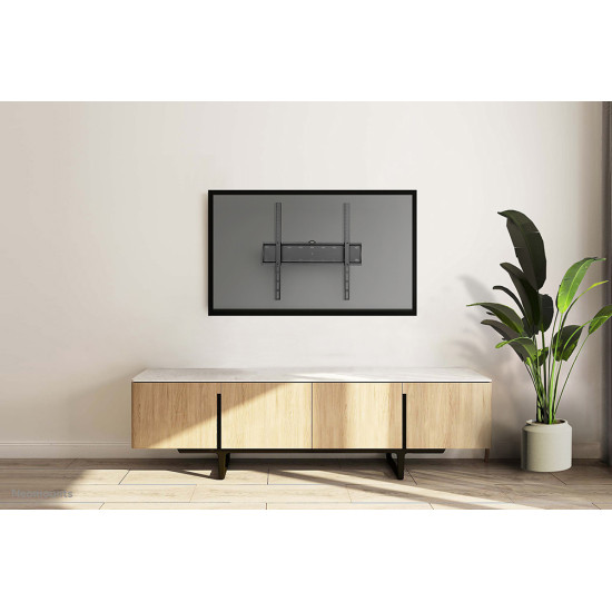 Neomounts FPMA-W300BLACK TV mount wall 32-55" - ultra-flat Neomounts FPMA-W300BLACK TV mount wall 32-55" - ultra-flat