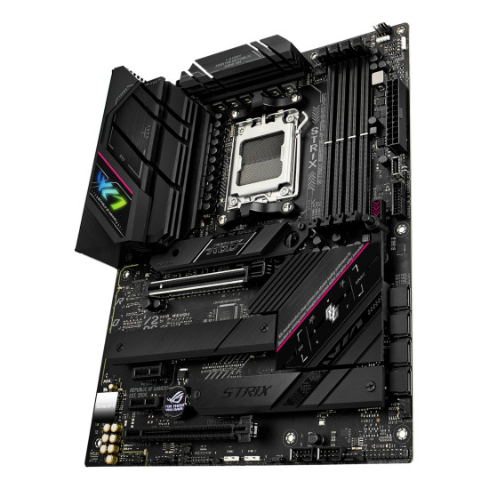 Mainboard|ASUS|AMD B650|SAM5|ATX|Memory DDR5|Memory slots 4|2xPCI-Express 4.0 1x|1xPCI-Express 4.0 16x|1xPCI-Express 5.0 16x|3xM.2|1xHDMI|1xDisplayPort|4xUSB 2.0|6xUSB 3.2|2xUSB-C|1xRJ45|5xAudio port|STRIXB650E-FGAMINGWIFI Mainboard|ASUS|AMD B650|SAM5|ATX|Memory DDR5|Memory slots 4|2xPCI-Express 4.0 1x|1xPCI-Express 4.0 16x|1xPCI-Express 5.0 16x|3xM.2|1xHDMI|1xDisplayPort|4xUSB 2.0|6xUSB 3.2|2xUSB-C|1xRJ45|5xAudio port|STRIXB650E-FGAMINGWIFI