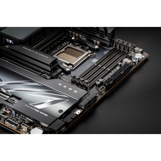 Mainboard|ASUS|AMD X870E|SAM5|ATX|Memory DDR5|Memory slots 4|2xPCI-Express 4.0 16x|2xPCI-Express 5.0 16x|4xM.2|1xHDMI|1xAudio-In|1xAudio-Out|6xUSB 3.2|2xUSB-C|2xUSB4|1xOptical S/PDIF|1xRJ45|ROGCROSSHAIRX870EHERO Mainboard|ASUS|AMD X870E|SAM5|ATX|Memory DDR5|Memory slots 4|2xPCI-Express 4.0 16x|2xPCI-Express 5.0 16x|4xM.2|1xHDMI|1xAudio-In|1xAudio-Out|6xUSB 3.2|2xUSB-C|2xUSB4|1xOptical S/PDIF|1xRJ45|ROGCROSSHAIRX870EHERO