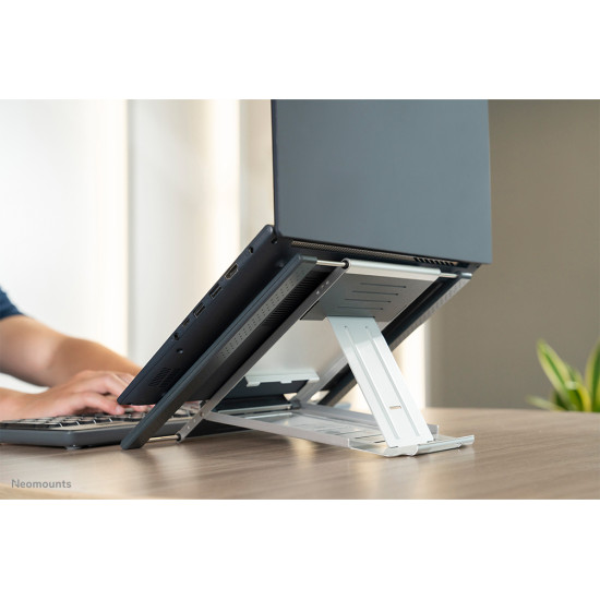 NEWSTAR NOTEBOOK DESK STAND (ERGONOMIC, CAN BE POSITIONED IN 6 STEPS) NEWSTAR NOTEBOOK DESK STAND (ERGONOMIC, CAN BE POSITIONED IN 6 STEPS)