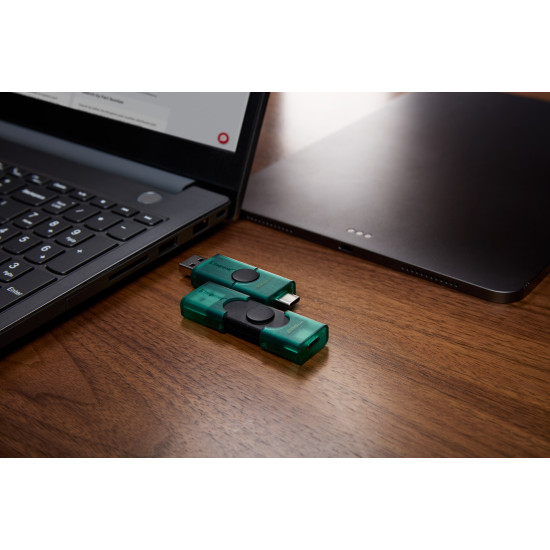 128GB USB-A + USB-C 3.2 Gen 1 DataTraveler DuoG2 128GB USB-A + USB-C 3.2 Gen 1 DataTraveler DuoG2
