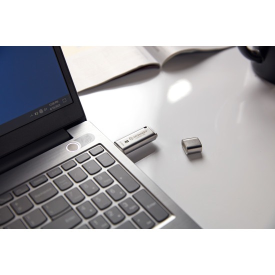 MEMORY DRIVE FLASH USB3.2/128GB IKLP50/128GB KINGSTON MEMORY DRIVE FLASH USB3.2/128GB IKLP50/128GB KINGSTON