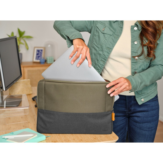 Trust Lisboa 40.6 cm (16") Sleeve case Green Trust Lisboa 40.6 cm (16") Sleeve case Green